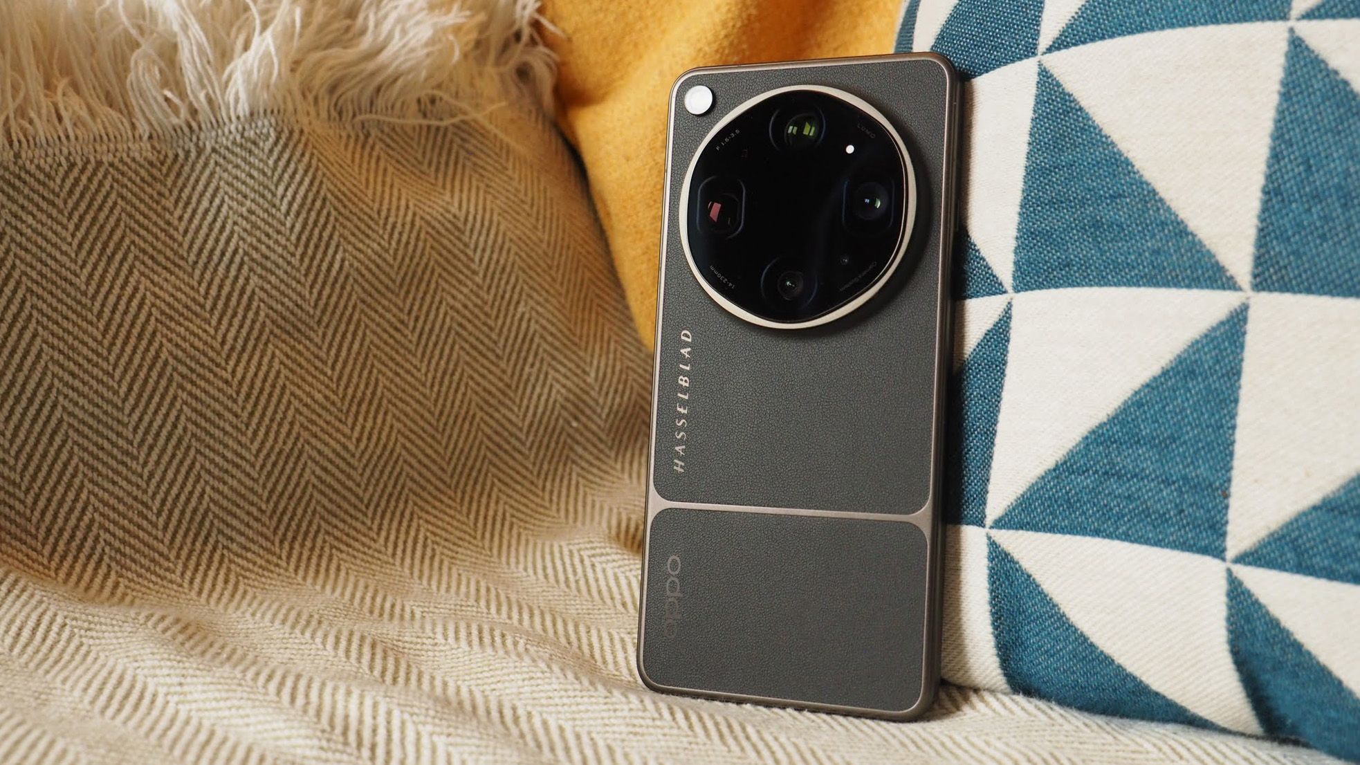 Oppo Find X9 Ultra: a Hasselblad-shaped rethink of the camera phone