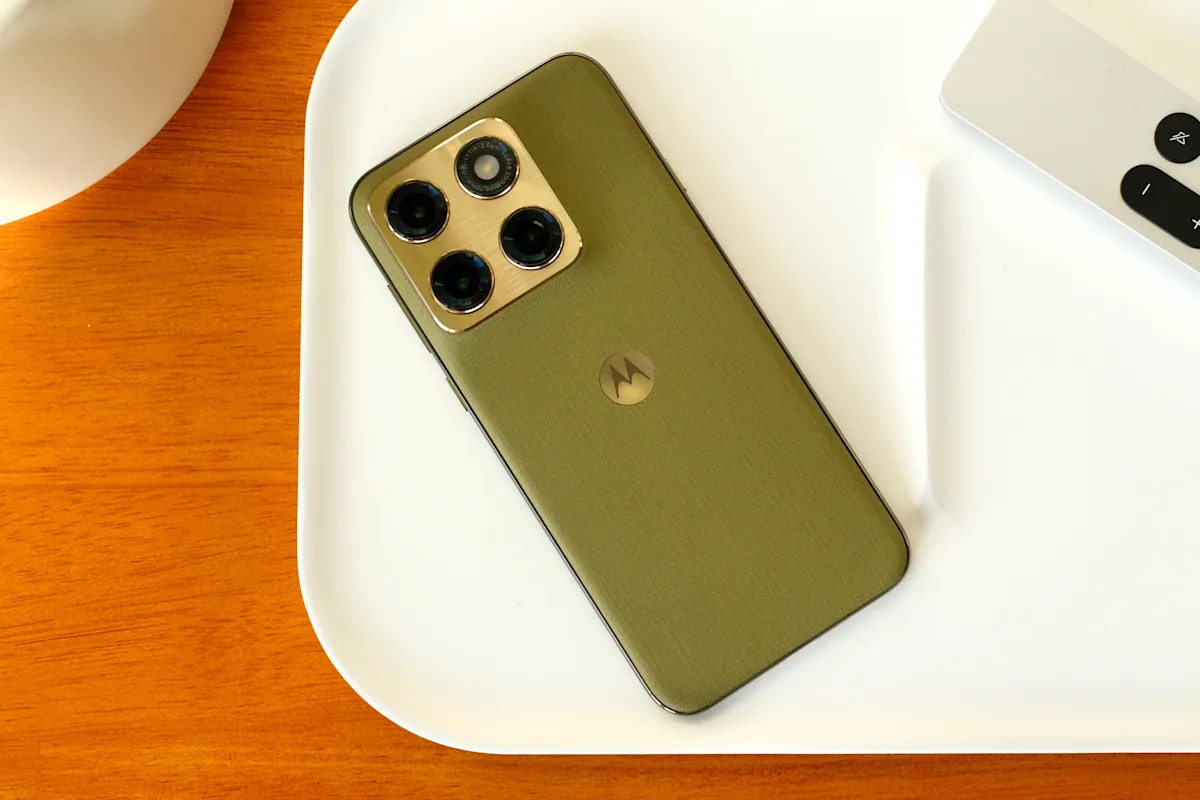 Motorola’s 2026 Edge is thinner, brighter and more polished — but the price still asks a lot