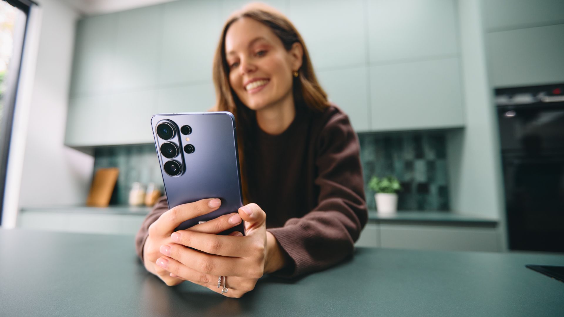 Samsung’s Galaxy S26 Ultra leans into AI, privacy and all-day practicality
