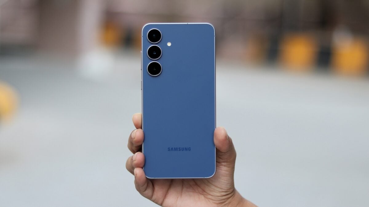 One UI 8.5 Beta 2 Lands on the Galaxy S25 FE — AirDrop, New Filters and Bug Fixes